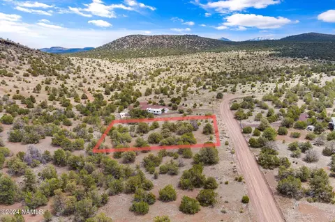 943 E Sidewinder Rd, Williams, AZ 86046 photo 5