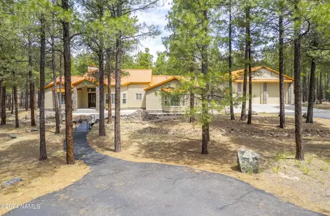 6500 W Belle Springs Way, Flagstaff, AZ 86001