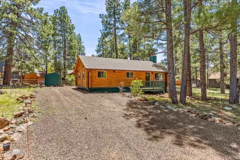 885 E Caribou Rd, Munds Park, AZ 86017