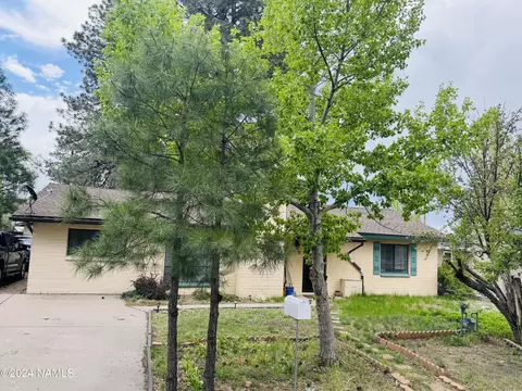 3109 E Manor Rd, Flagstaff, AZ 86004 photo 3