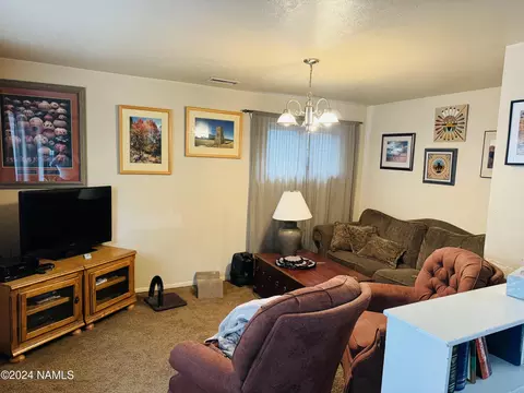 3109 E Manor Rd, Flagstaff, AZ 86004 photo 7
