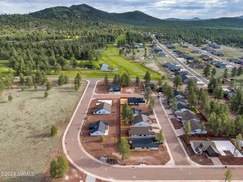 2802 Bogey Dr, Williams, AZ 86046 photo 1