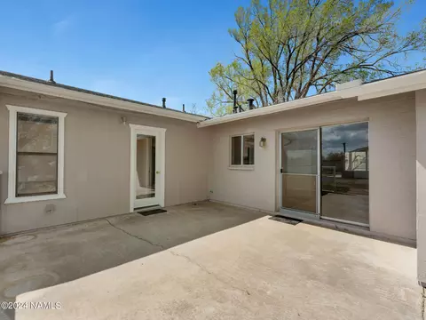 Exterior - 7780 E Gemini Dr, Flagstaff, AZ 86004 photo 8 of 8