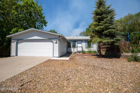 5235 N Thornton Pl, Flagstaff, AZ 86004