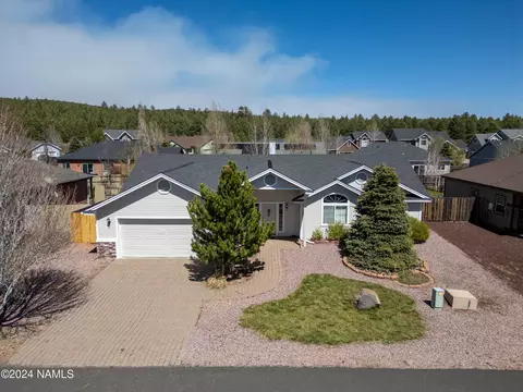 4380 Deer Springs Dr, Bellemont, AZ 86015