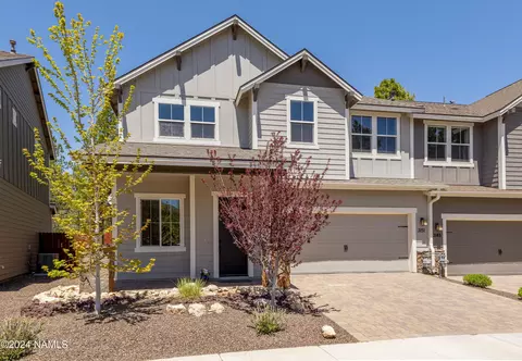 3151 S Hannah Ln, Flagstaff, AZ 86005