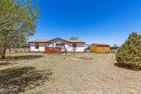 9394 Evening Star Dr, Flagstaff, AZ 86004