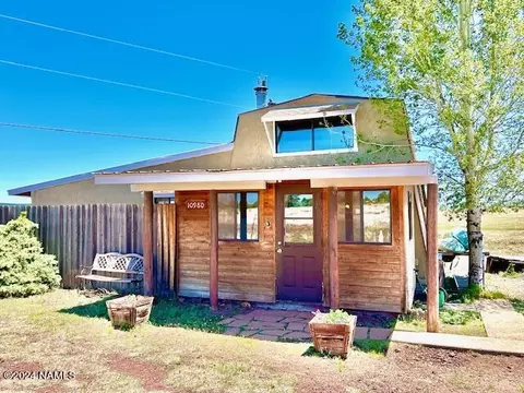 10980 E Horse Hill Trl, Parks, AZ 86018