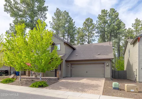 2824 W Pico Del Monte Cir, Flagstaff, AZ 86001