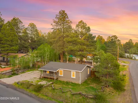 2635 Kachina Trl, Flagstaff, AZ 86005