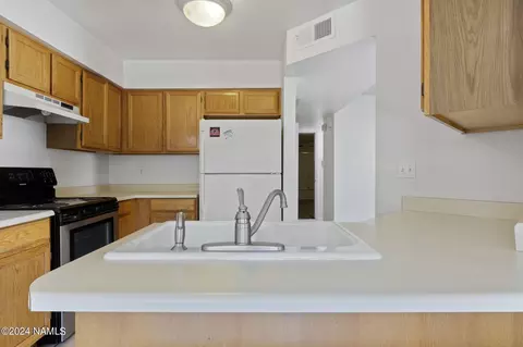 4465 E Spring Meadows Cir, Flagstaff, AZ 86004 photo 13