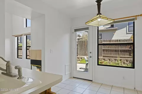 4465 E Spring Meadows Cir, Flagstaff, AZ 86004 photo 15