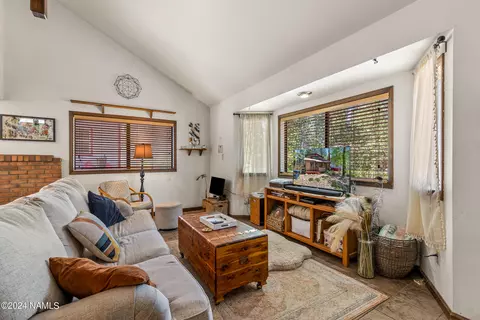 Living - 783 Celilo, Flagstaff, AZ 86005 photo 2 of 3