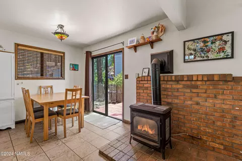 Dining - 783 Celilo, Flagstaff, AZ 86005 photo 1 of 2