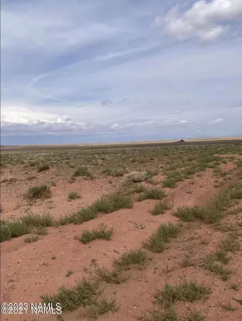 92 Hunt Rd, Winslow, AZ 86047