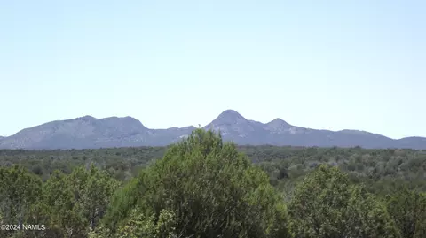 806 Sylvias Way, Ash Fork, AZ 86320 photo 2
