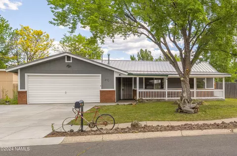 3435 W Red Rock Ln, Flagstaff, AZ 86001