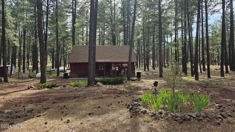 950 S Friar Tuck Trl, Williams, AZ 86046