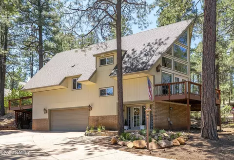1023 W Coy Dr, Flagstaff, AZ 86005