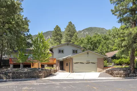1907 E Rainier Loop, Flagstaff, AZ 86004
