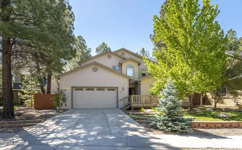 45 W Travertine Trl, Flagstaff, AZ 86005