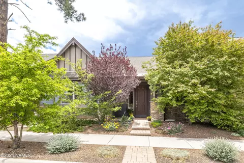 2888 W Patio Del Presidio, Flagstaff, AZ 86001
