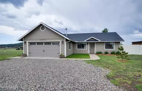 8570 Yakima Rd, Flagstaff, AZ 86004