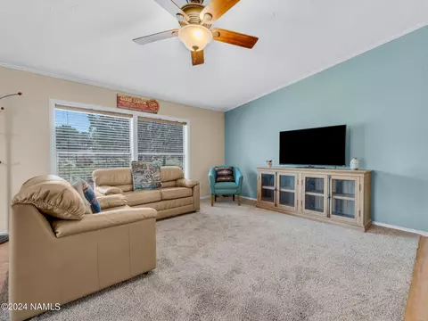1653 W Wolf Ln, Williams, AZ 86046