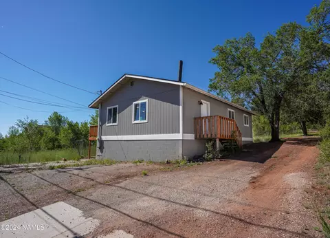 1907 E Arrowhead Ave, Flagstaff, AZ 86004