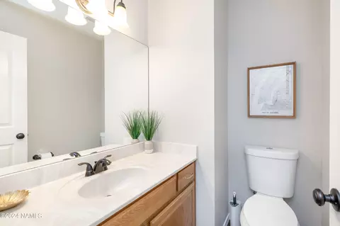 Bath - 3445 N Eiger Mountain Rd, Flagstaff, AZ 86004 photo 1 of 5