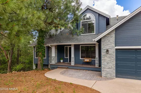 Exterior - 3445 N Eiger Mountain Rd, Flagstaff, AZ 86004 photo 3 of 12