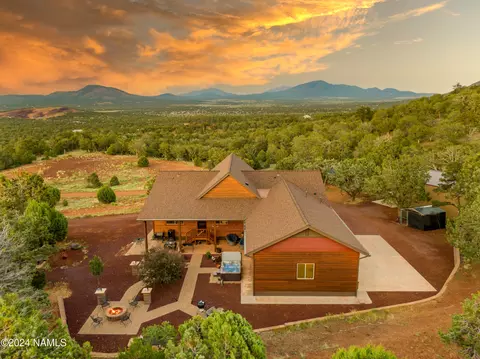 660 W Flushing Quail Rd, Williams, AZ 86046