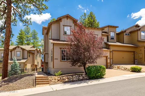 1060 E Sterling Ln, Flagstaff, AZ 86005