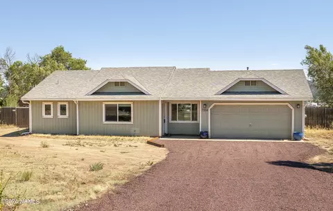 7354 Patriot Dr, Flagstaff, AZ 86004