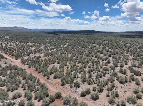 2684 W Cedar St, Ash Fork, AZ 86320 photo 4