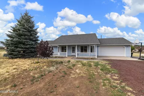 8115 Fawn Run Rd, Flagstaff, AZ 86004