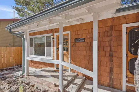 3692 Shoshone St, Flagstaff, AZ 86005