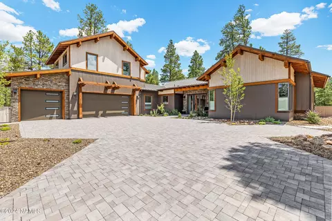 2420 S Pinyon Jay Dr, Flagstaff, AZ 86005