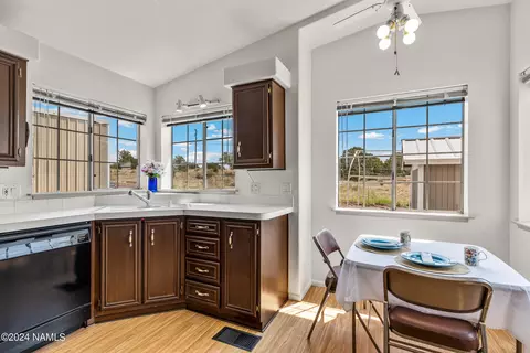 4700 Mckellip, Flagstaff, AZ 86004 photo 8