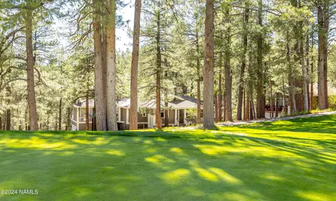 2424 Golf Ln, Flagstaff, AZ 86005
