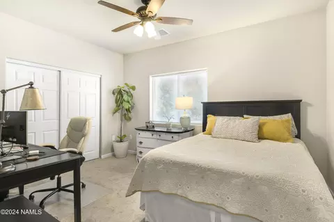 Bedroom - 4635 Canyon Loop, Flagstaff, AZ 86005 photo 4 of 7