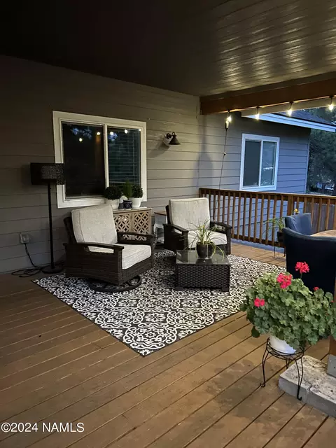 Exterior - 4635 Canyon Loop, Flagstaff, AZ 86005 photo 13 of 14