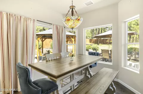 Dining - 4635 Canyon Loop, Flagstaff, AZ 86005 photo 1 of 1