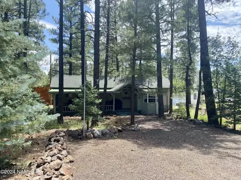 17149 Iron Springs Rd, Munds Park, AZ 86017
