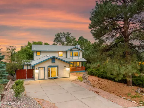 Exterior - 2795 E Hemberg Dr, Flagstaff, AZ 86004 photo 3 of 8