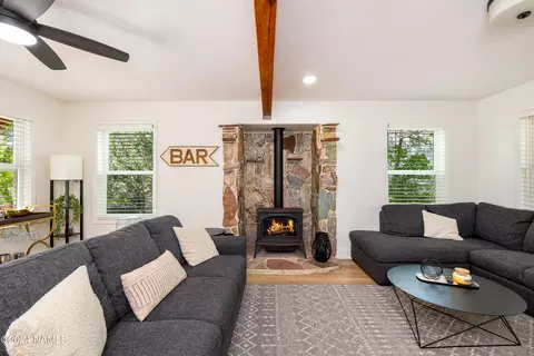 Living - 2795 E Hemberg Dr, Flagstaff, AZ 86004 photo 2 of 5
