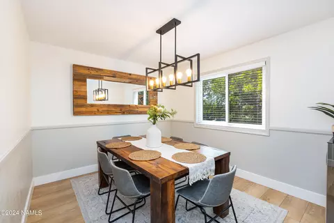 Dining - 2795 E Hemberg Dr, Flagstaff, AZ 86004 photo 1 of 1