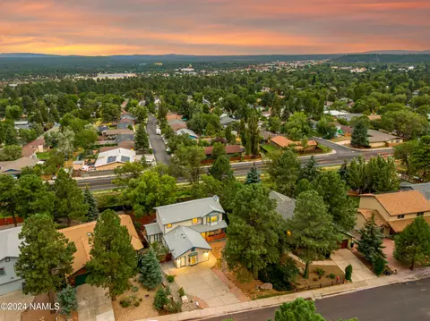 View/Area - 2795 E Hemberg Dr, Flagstaff, AZ 86004 photo 4 of 4