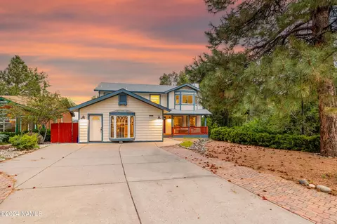 2795 E Hemberg Dr, Flagstaff, AZ 86004