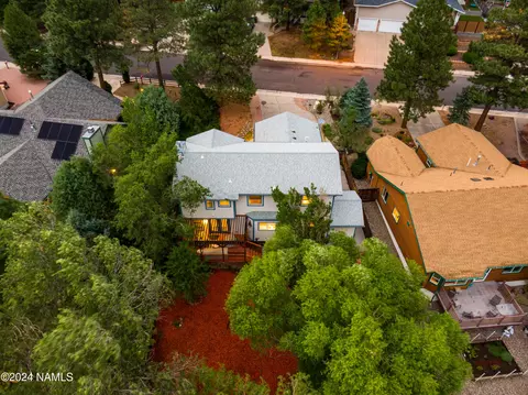 View/Area - 2795 E Hemberg Dr, Flagstaff, AZ 86004 photo 2 of 4
